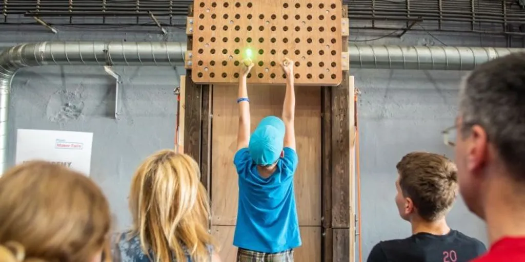 Pitchuj Startup: Monkey Obstacles aneb chytrá překážka