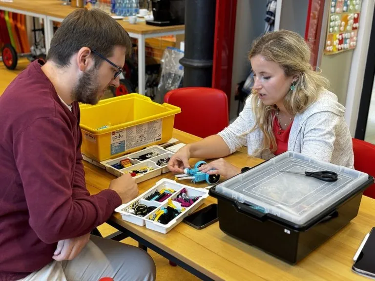 Seminář pro pedagogy k Droid Games