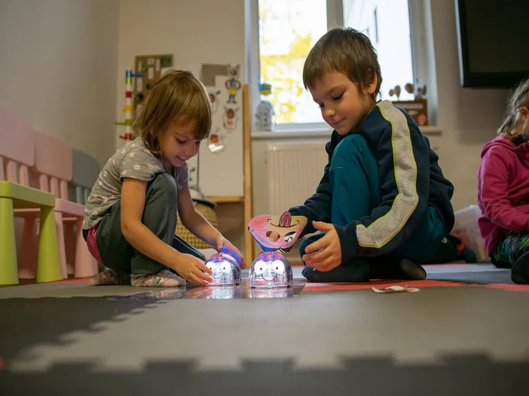 Za robůtky do školy