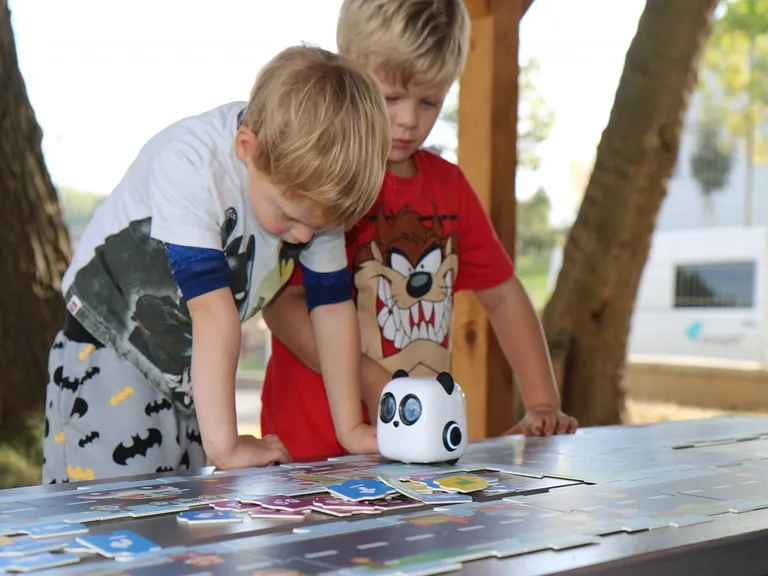 Malý zvědavec pro nejmenší