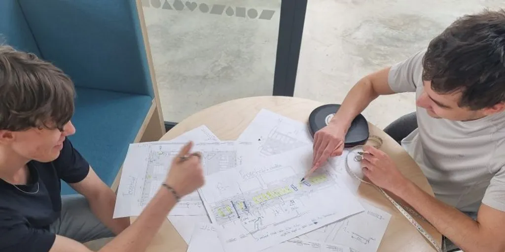 Správa informačních technologií předávala praxi středoškolákům