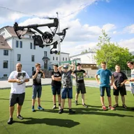Stavba závodního dronu a FPV létání