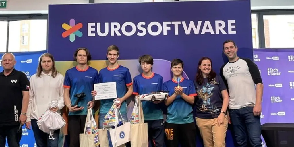 Úspěchy týmu Hydra Racing Pilsen ukazují, jak funguje PINE