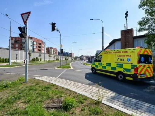 Křižovatky v Plzni řídí chytrá dopravní ústředna, město je průkopníkem v oblasti autonomní mobility