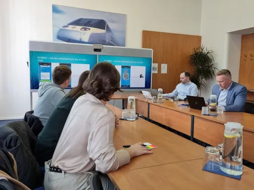 E-zpožděnky zaujaly České dráhy