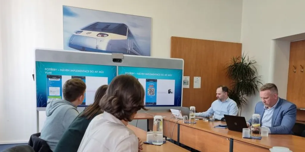 E-zpožděnky zaujaly České dráhy