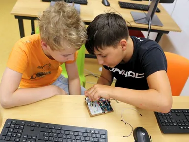 Arduino a programovatelná elektronika